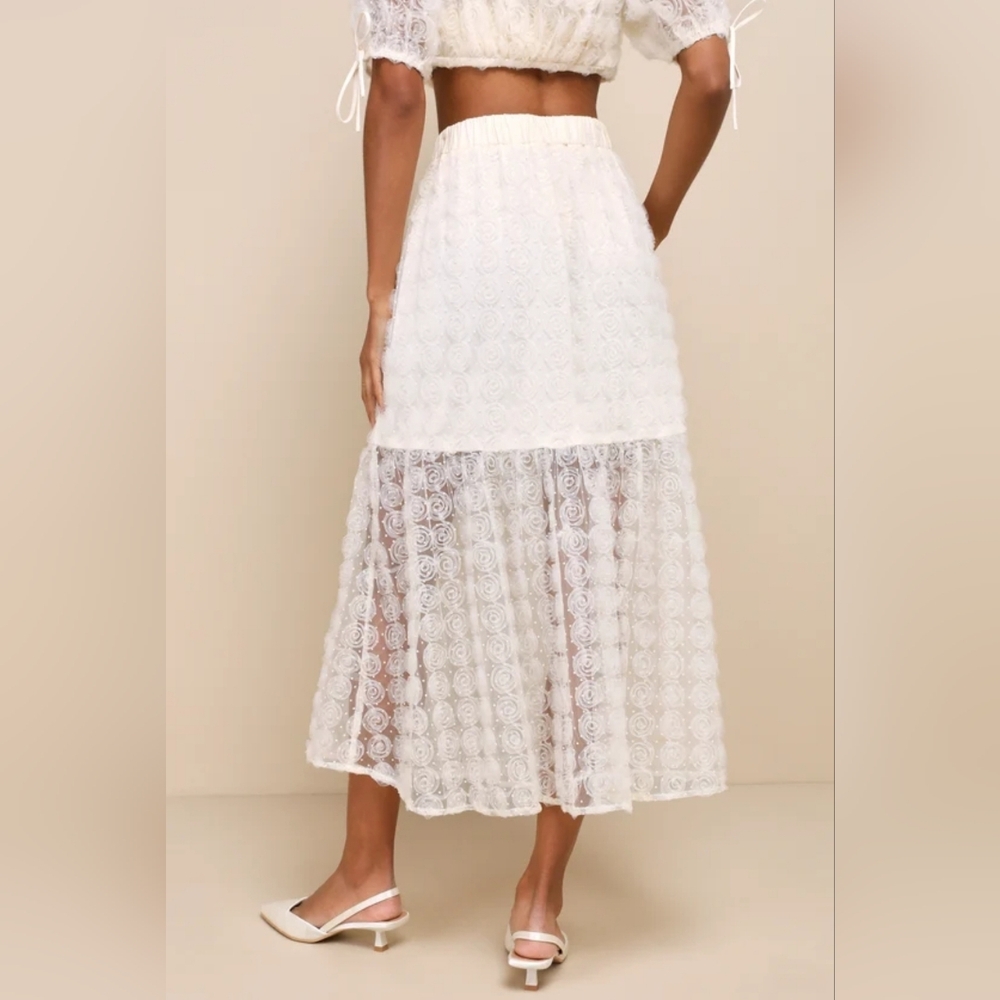 Lulus Ideal Adoration Tulle Swiss Dot Rosette Midi Skirt in Cream - Picture 3 of 6